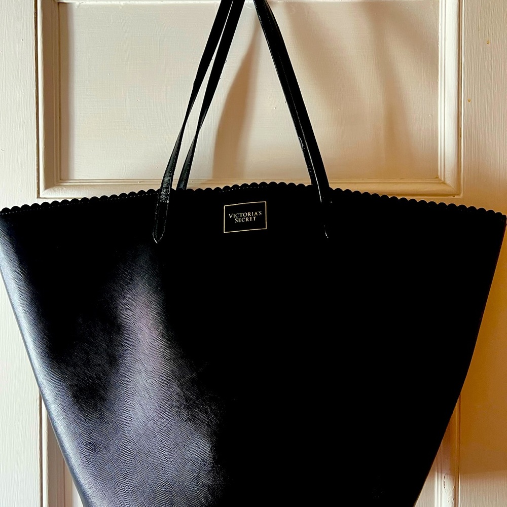Victoria’s Secret Tote